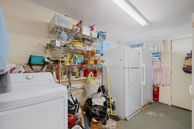 204 Oscar Bond Rd, Purvis, MS 39475