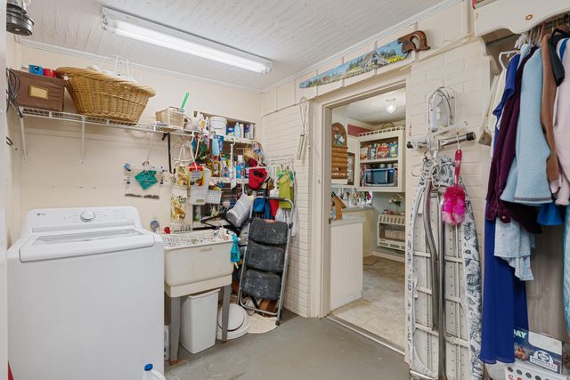 204 Oscar Bond Rd, Purvis, MS 39475