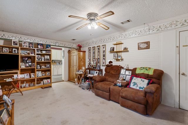 204 Oscar Bond Rd, Purvis, MS 39475