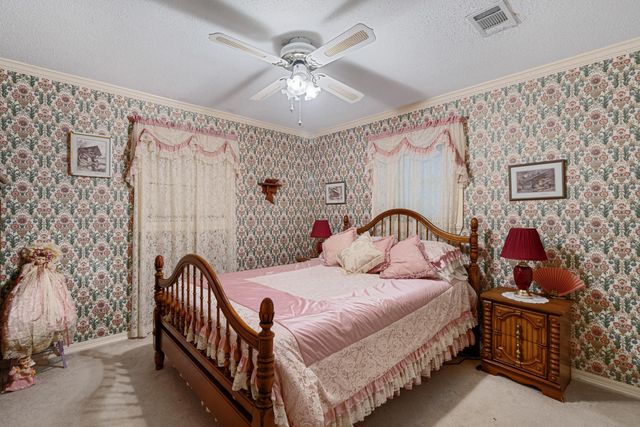 204 Oscar Bond Rd, Purvis, MS 39475