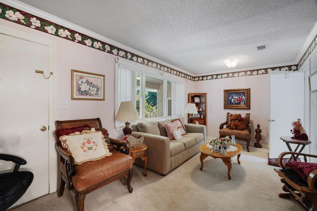 204 Oscar Bond Rd, Purvis, MS 39475