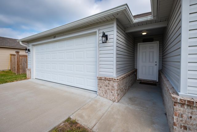 27 Curly Leaf Lane, Conway, AR 72032