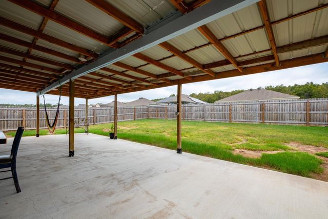 27 Curly Leaf Lane, Conway, AR 72032