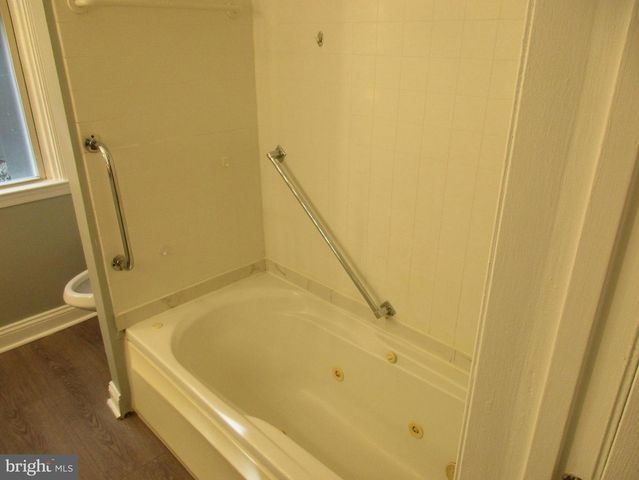 2805 OAKLEY AVE, Baltimore, MD 21215