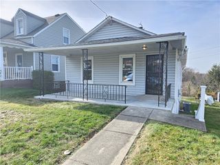 360 Edna St, East Mckeesport, PA 15035