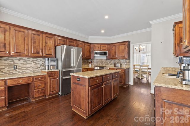 7407 Balintoy Lane, Matthews, NC 28104