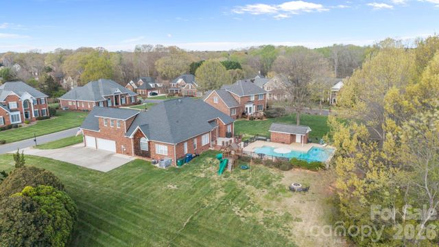 7407 Balintoy Lane, Matthews, NC 28104