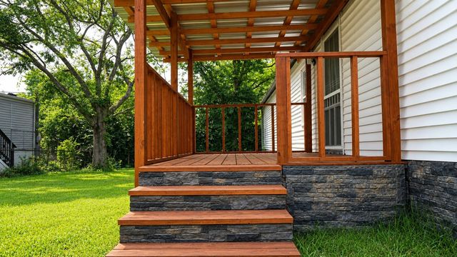 611 Sycamore Ln, La Vergne, TN 37086