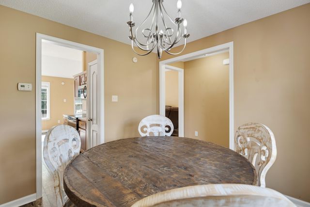 525 TATE DR, Oakland, TN 38060