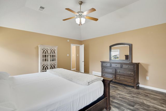 525 TATE DR, Oakland, TN 38060