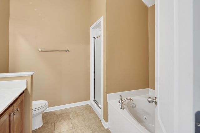 525 TATE DR, Oakland, TN 38060