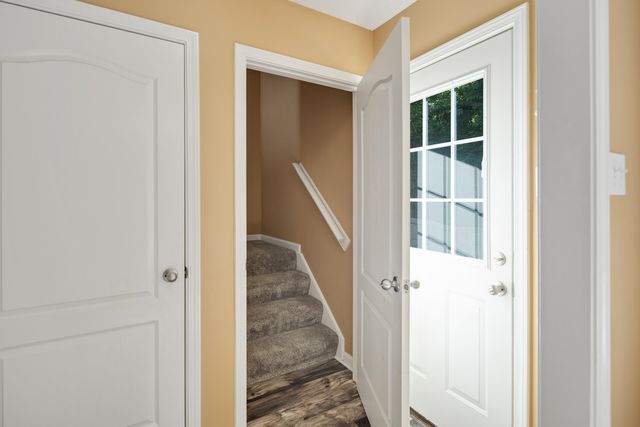 525 TATE DR, Oakland, TN 38060