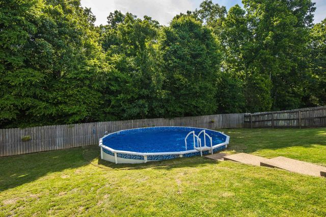 525 TATE DR, Oakland, TN 38060