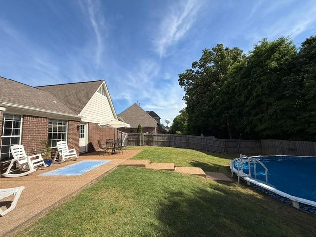525 TATE DR, Oakland, TN 38060