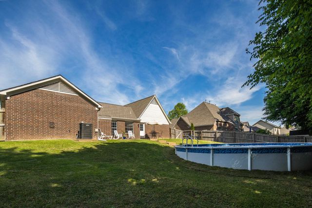 525 TATE DR, Oakland, TN 38060