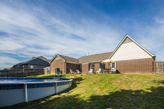 525 TATE DR, Oakland, TN 38060