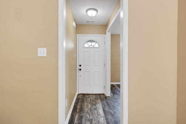 525 TATE DR, Oakland, TN 38060