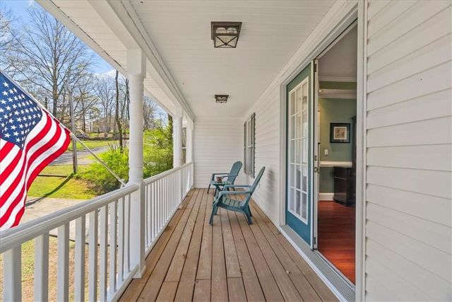145 Thornwood Drive SE, Calhoun, GA 30701