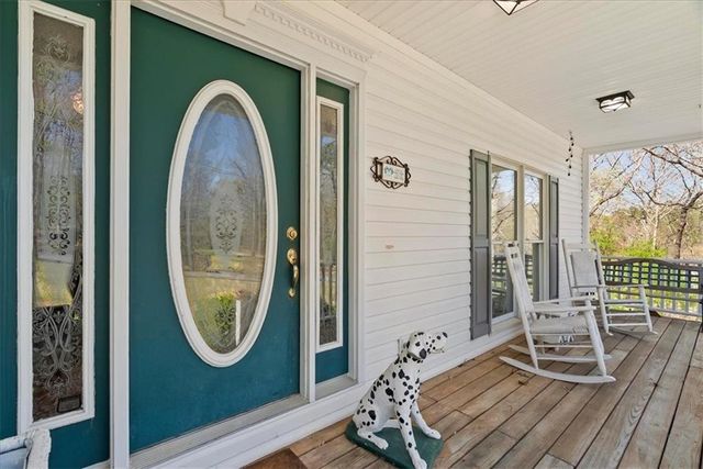 145 Thornwood Drive SE, Calhoun, GA 30701