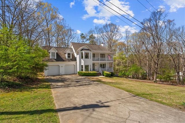 145 Thornwood Drive SE, Calhoun, GA 30701