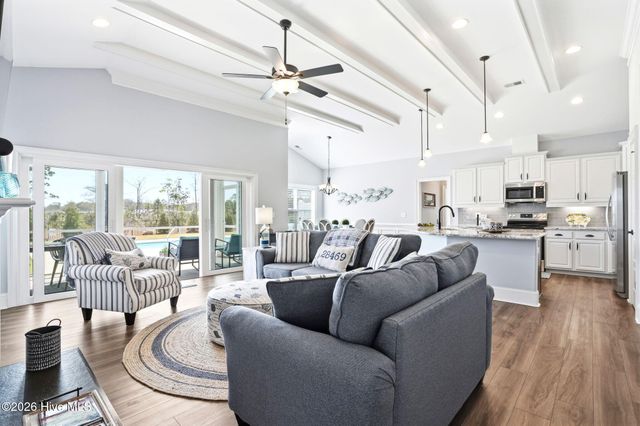 6479 Bryson Drive SW, Ocean Isle Beach, NC 28469