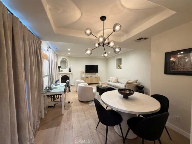 4970 Kester Avenue 10, Sherman Oaks, CA 91403