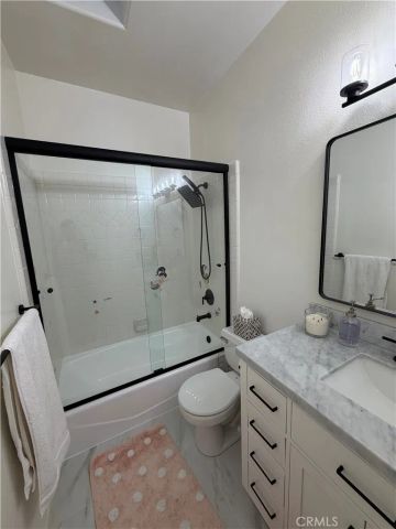 4970 Kester Avenue 10, Sherman Oaks, CA 91403