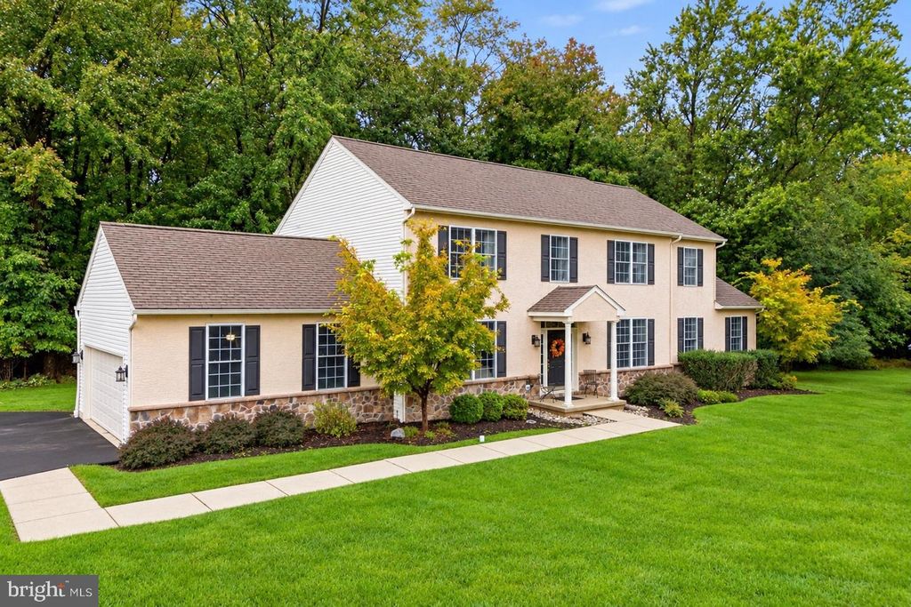110 COUNTRY LN #, Lansdale, PA 19446 — exterior