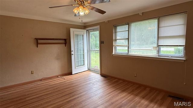 246 Oakborough Drive, Lake St Louis, MO 63367