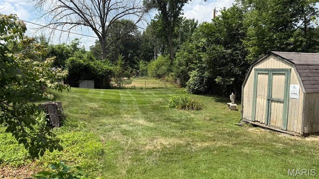 246 Oakborough Drive, Lake St Louis, MO 63367