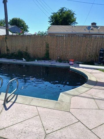 7548 East Parkway, Sacramento, CA 95823