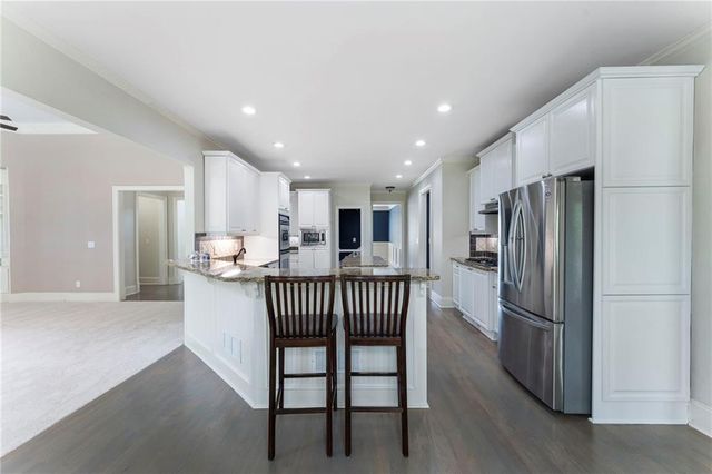 183 Applewood Lane, Acworth, GA 30101