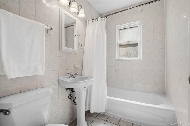 1228 Hyman Avenue, Bay Shore, NY 11706
