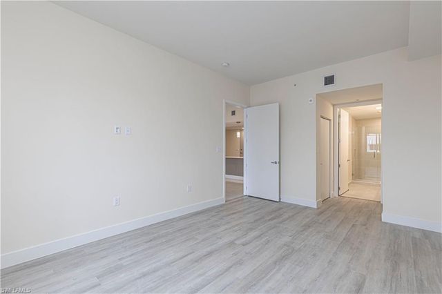 26610 ROSEWOOD POINTE DR 308, Bonita Springs, FL 34135