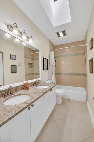 6809 Finamore Circle, Lake Worth, FL 33467