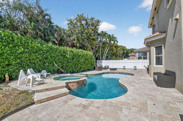 6809 Finamore Circle, Lake Worth, FL 33467