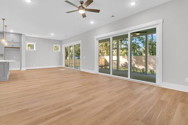 1216 Reserve Lane, Awendaw, SC 29429