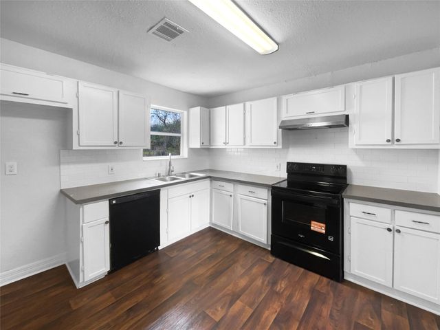 5109 Wilmington Street, Houston, TX 77033