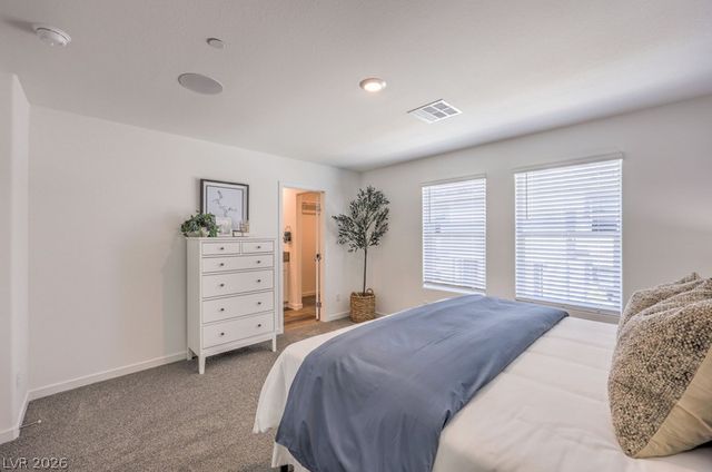 978 Desert Spruce, Las Vegas, NV 89107