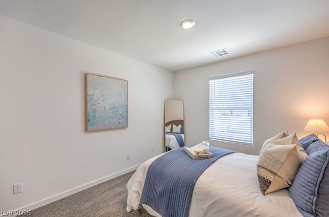 978 Desert Spruce, Las Vegas, NV 89107