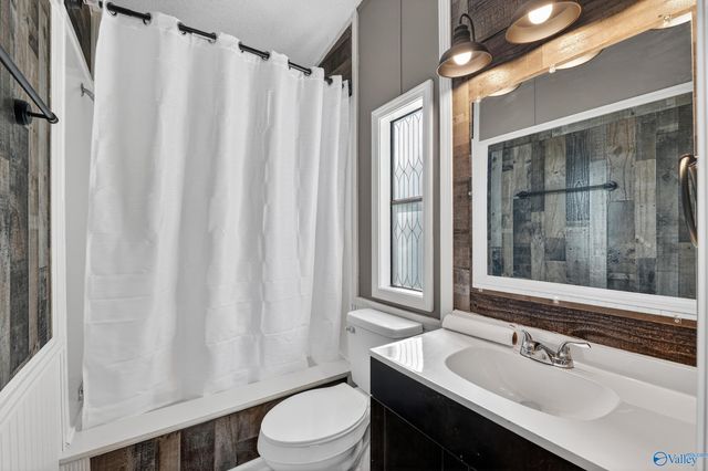 102 Lucas Circle, New Market, AL 35761