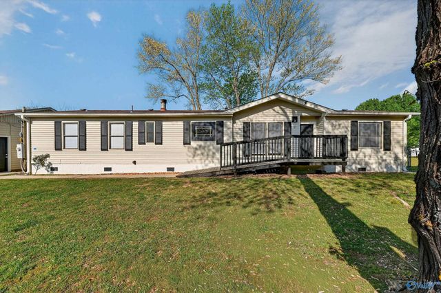 102 Lucas Circle, New Market, AL 35761