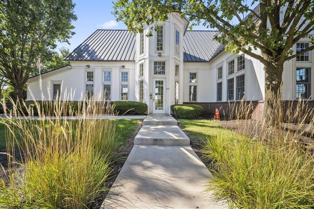 6256 Albany Way Drive, Westerville, OH 43081