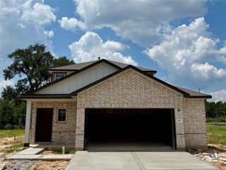108 W Canopy Crossing Circle, Conroe, TX 77301