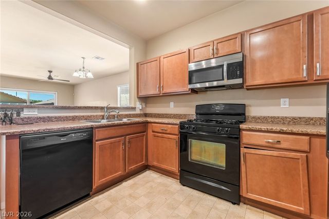 5887 CORBIN, Las Vegas, NV 89122