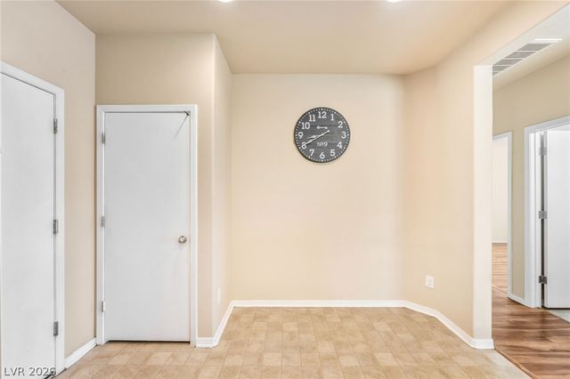 5887 CORBIN, Las Vegas, NV 89122