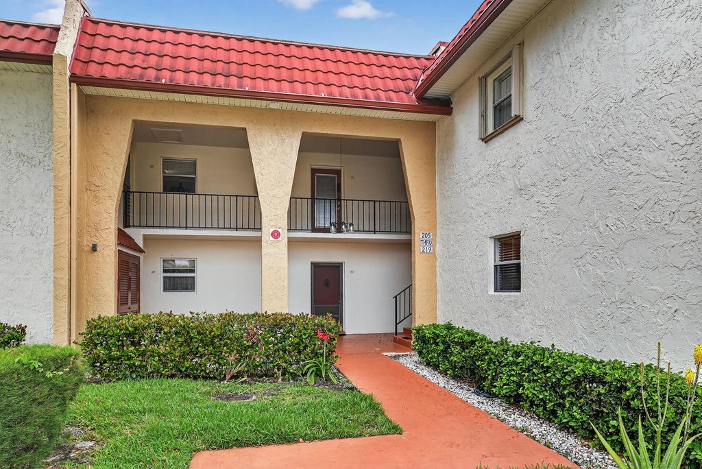 211 Lake Dora Drive, West Palm Beach, FL 33411