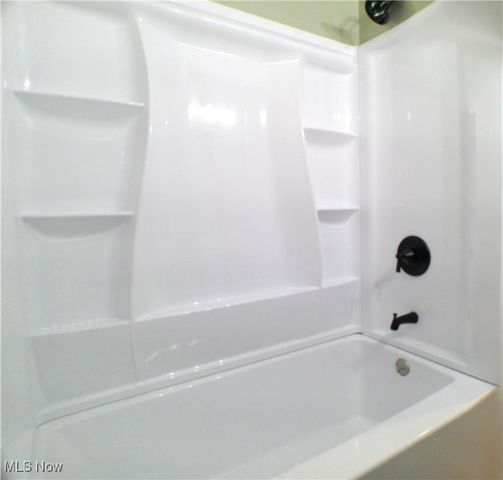 1856 Sheridan Avenue NE, Warren, OH 44483