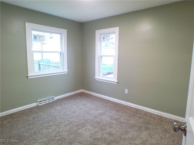 1856 Sheridan Avenue NE, Warren, OH 44483