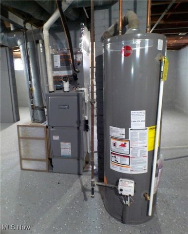 1856 Sheridan Avenue NE, Warren, OH 44483